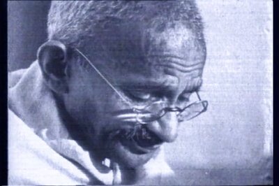 Who killed Gandhi? An open letter to Mahatma's great grand son Srikrrishna Kulkarni