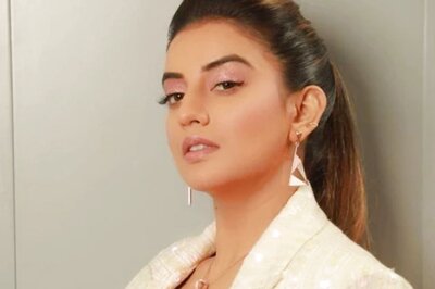 Akshara Singh's Parents Set Dance Floor on Fire With Their Moves on Dream Mein Entry