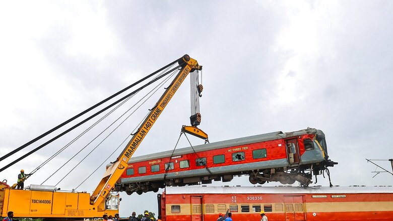 Tamil Nadu Train Collision: Railway Technical Team Suspects Sabotage Bid After Site Inspection