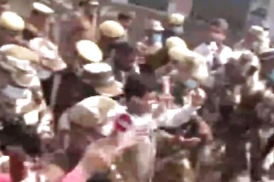 Surrounded By Cops, Ajay Mishra Teni Casts Vote in Lakhimpur; Answers Questions on Son Ashish With Victory Sign