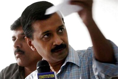 AAP raps govt for ordinance negating SC order on lawmakers