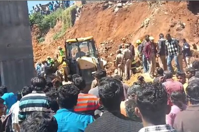 Tamil Nadu: 6 Killed, Several Injured After Wall Collapsed At Construction Site in Ooty