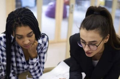 Career Wise: A Career Guide to Becoming UI/UX Designer