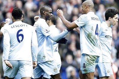 Man City stay ahead with 2-0 win over Bolton