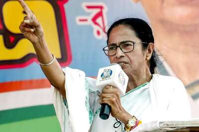 Goli Maaro Slogans Won't be Tolerated in Bengal, Says Mamata, Calls Delhi Riot 'Genocide'