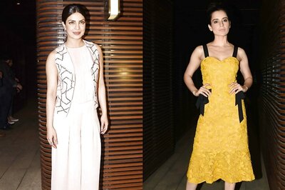 Priyanka Chopra-Kangana Ranaut Pose Together For A Stylish Photograph