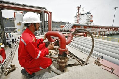 Budget 2017-18: Govt Plans National Oil Giant to Take on Global Rivals