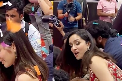 Shraddha Kapoor Interacts With Fans At Stree 2 Event, Signs Artwork
