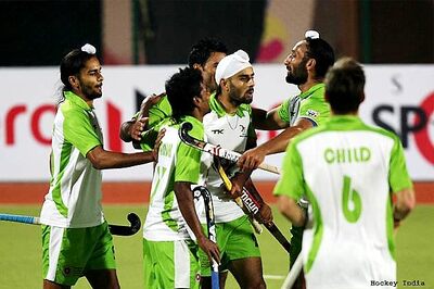Unbeaten Delhi Waveriders take on UP Wizards