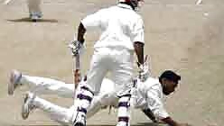 Harbhajan celebrates return in style