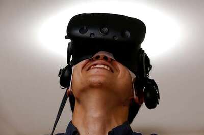 This Virtual-Reality Based Whale Ride Helps Ease Fear of Heights: Study