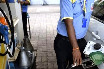 Petrol Price in Mumbai Today Above Rs 120/Litre; Check Fuel Prices in Delhi, Kolkata, Other Cities