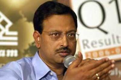 Satyam reassures workers with new message | Watch