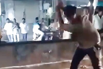 On Cam | TDP Leader Brutally Stabs Jagan Reddy's YSRCP Party Member On Busy Street In Andhra Pradesh