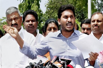 As Jagan Seeks Blessings Before His Padayatra, Another of His MLA Switches Sides