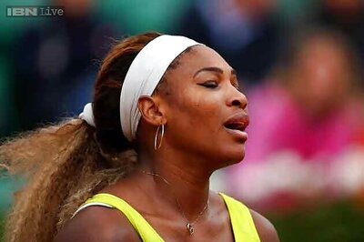 Serena shocked at French Open, Djokovic and Federer cruise