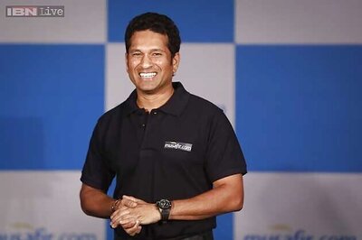 AAP asks Sachin Tendulkar not to associate with MCA Kandivali club