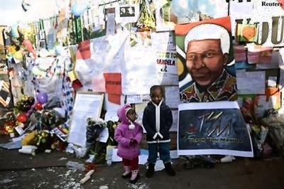 South Africa waits after Mandela's condition worsens