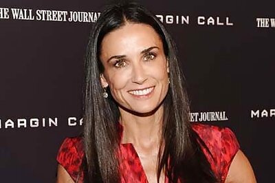 Demi Moore sorts out problems with daughters