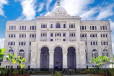 Bureaucracy in a Huddle in UP, as Many Have Never Experienced BJP Govt in Service so Far