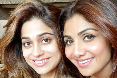 Birthday Girl Shamita Shetty and Shilpa Shetty are Spitting Images of Each Other, Here's the Proof!