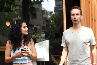 Taapsee Pannu and Boyfriend Mathias Boe Make Rare Public Appearance, Step Out For Lunch Date