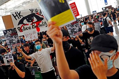 Taiwan Expels Chinese Tourist for Damaging 'Lennon Wall' Put up In Support of Hong Kong Protests