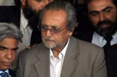 Pak HC judge to compete against Mush in Prez polls