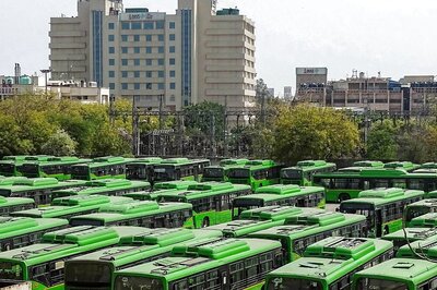 AAP, BJP Unitedly Pass Resolution in Delhi Assembly to Reinstate 10,000 DTC Bus Marshals, Make Them 'Permanent'