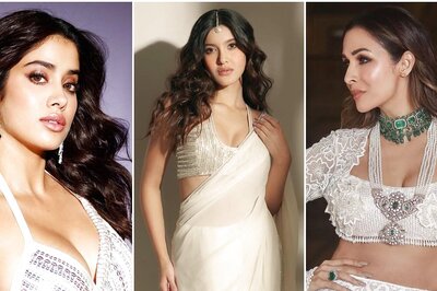 Navratri 2022 Day 1 WHITE: Ace Ethnic Wear like Janhvi Kapoor, Shanaya Kapoor, Malaika Arora, Alia Bhatt and Hina Khan