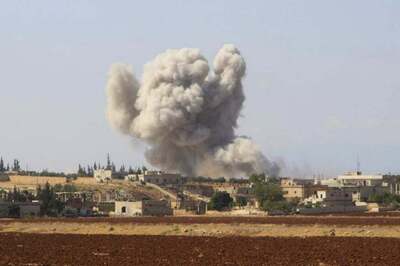 Kurdish-led Fighters Box Islamic State in Syria in to Shrinking Pocket