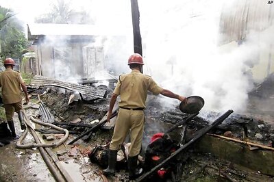 Ex-guerrilla killed; Kashmir grenade blast injures two