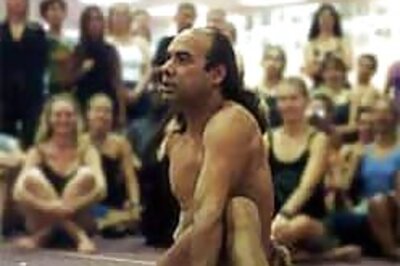 'Hot yoga' guru faces the heat in US