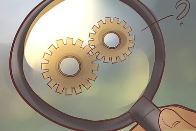 How to Write an Article for a Job