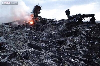 Human remains found at MH17 site but no wreckage recovery