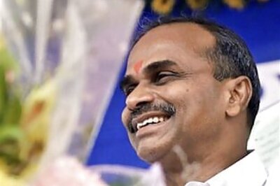 YSR shock deaths remark widens Andhra Cong rift