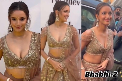 Sexy Triptii Dimri Flaunts Ample Curves in a Plunging Blouse, Animal Star's Hot Video Goes Viral