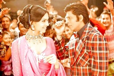 Shah Rukh Khan has the best smile: Deepika Padukone