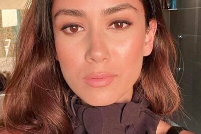 Shahid Kapoor Roasts Wife Mira Over Her New Instagram Post Showing Off Her Makeup Skills