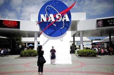 NASA calls off next Mars mission because of instrument leak