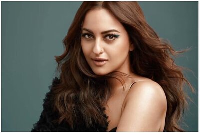 Feels Like Yesterday, Says Sonakshi Sinha on Completing 9 Years in Bollywood