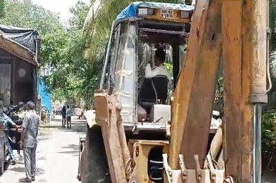 Mumbai BMW Crash: Illegal Structures At Bar That Served Alcohol To Accused Razed | Top Points