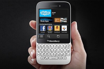 BlackBerry Q5 price slashed, now available for Rs 19,990
