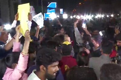 Chants of 'Long Live Nirbhaya', 'Bharat Mata ki Jai' Outside Tihar After Gang-Rape Convicts Hanged