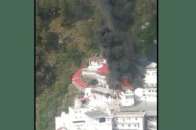 Major Fire Breaks Out in Building Near Vaishno Devi Shrine in Jammu