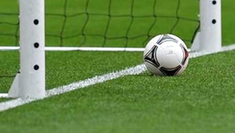Former Russia footballer Sergei Filippenkov dies during friendly match