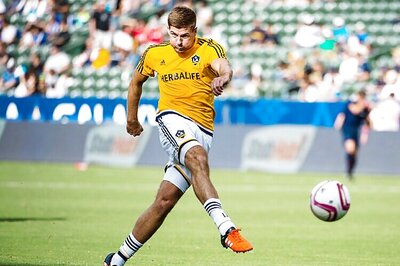 Steven Gerrard to train with Liverpool but rules out loan return