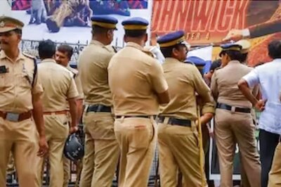 Gurugram Man Thrashed, Doused With Kerosene in Road Rage; 3 Accused On The Run