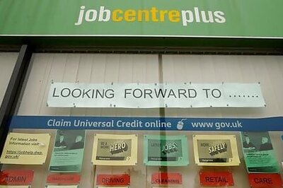 Job Ads Slow In UK But Office Experts In Demand, Survey Shows