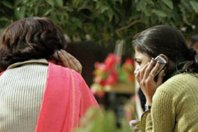 Mobile phones with vuvuzela ringtones introduced